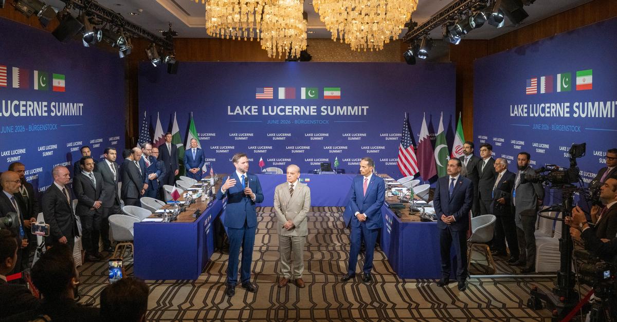 L'Iran et les Etats-Unis s'accordent sur une "feuille de route" au  Bürgenstock | RTS