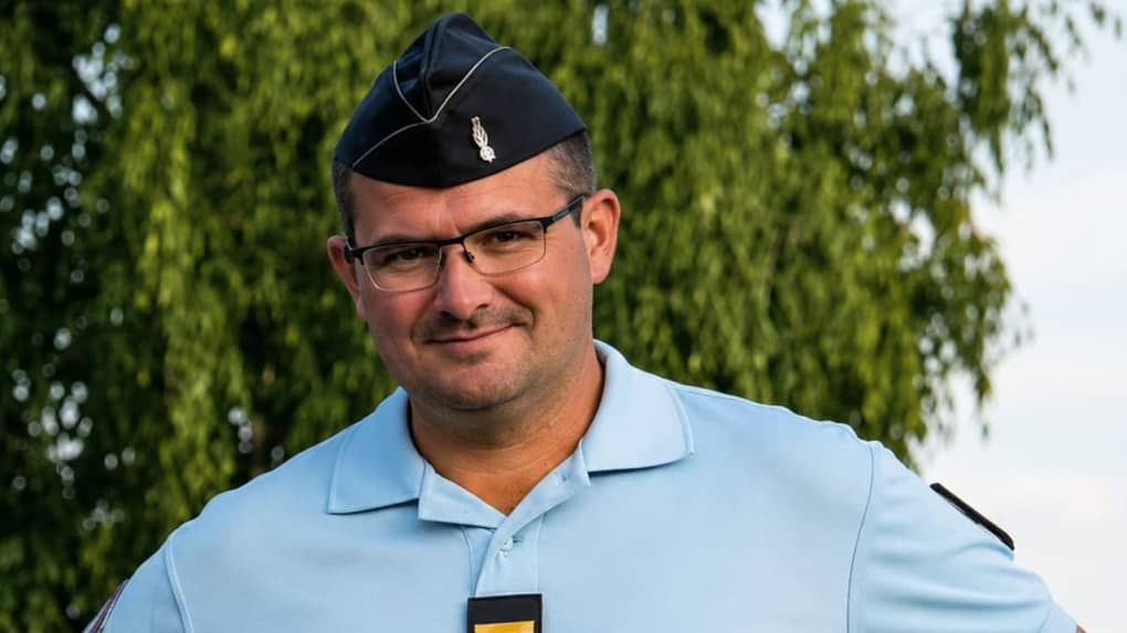 Mon petit frère adorait son métier" : le gendarme tué à moto alors qu'il  était en mission au G7 était un enfant des Deux-Sèvres