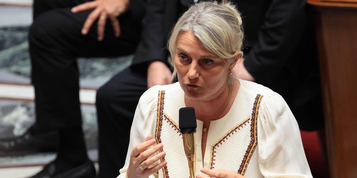 Pic de chaleur : « pas d'urgence » mais il faut se « méfier », prévient la  ministre de la Santé