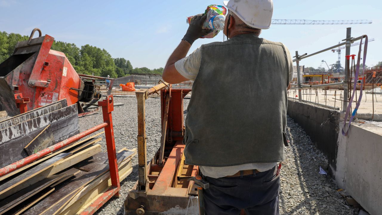Canicule : les travaux de BTP autorisés dès 6 h le matin en Indre-et-Loire