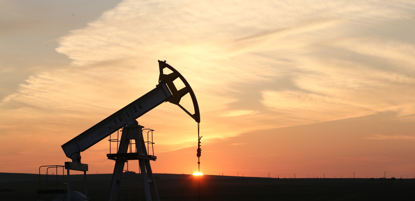 Le prix du pétrole continue à baisser après l'accord entre les Etats-Unis  et l'Iran - L'Agefi