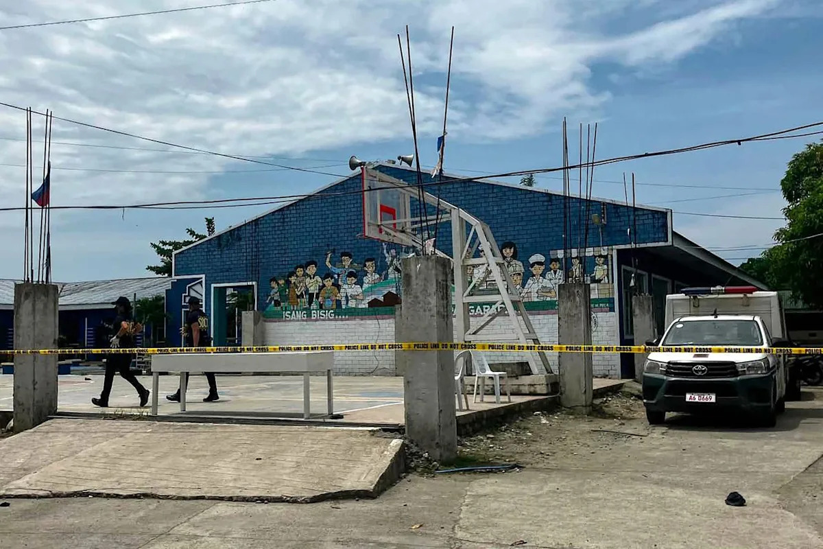 Aux Philippines, trois adolescents tués lors d'une fusillade dans un lycée  - Yahoo Actualités France