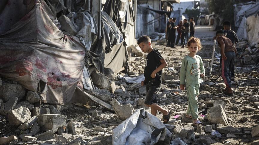 La destruction de leur santé et de leur éducation est irréversible » : une  commission de l'ONU alarme sur le ciblage des enfants à Gaza - Le Soir