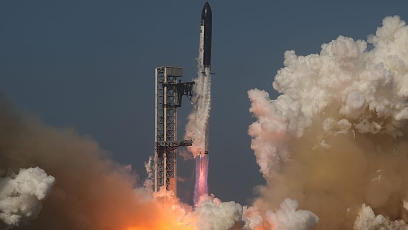 SpaceX décroche une notation de crédit « investment grade », le titre  recule après un record - Yahoo Actualités France