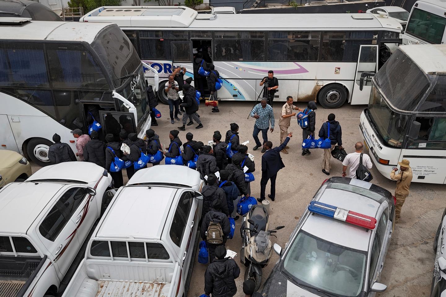 Amnesty International dénonce la coopération migratoire entre l'UE et la  Libye, sur fond de répression « xénophobe » dans le pays