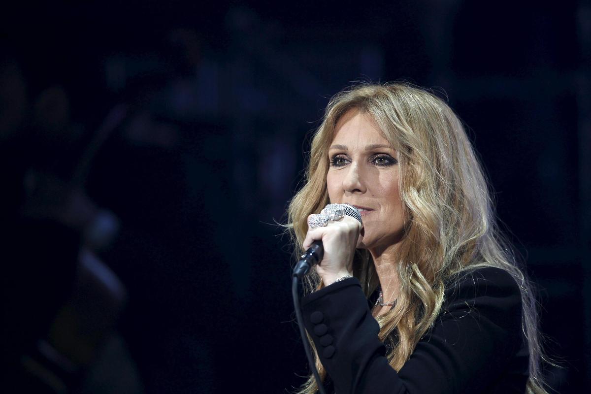 Bonjour pardon merci, Céline Dion prépare la sortie d'un nouveau single en  français
