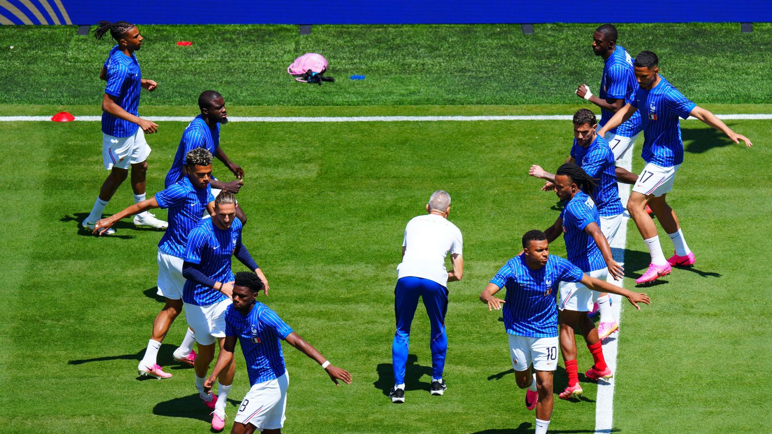 Coupe du monde : les différents scénarios pour l'équipe de France avant son  dernier match de groupe contre la Norvège – franceinfo