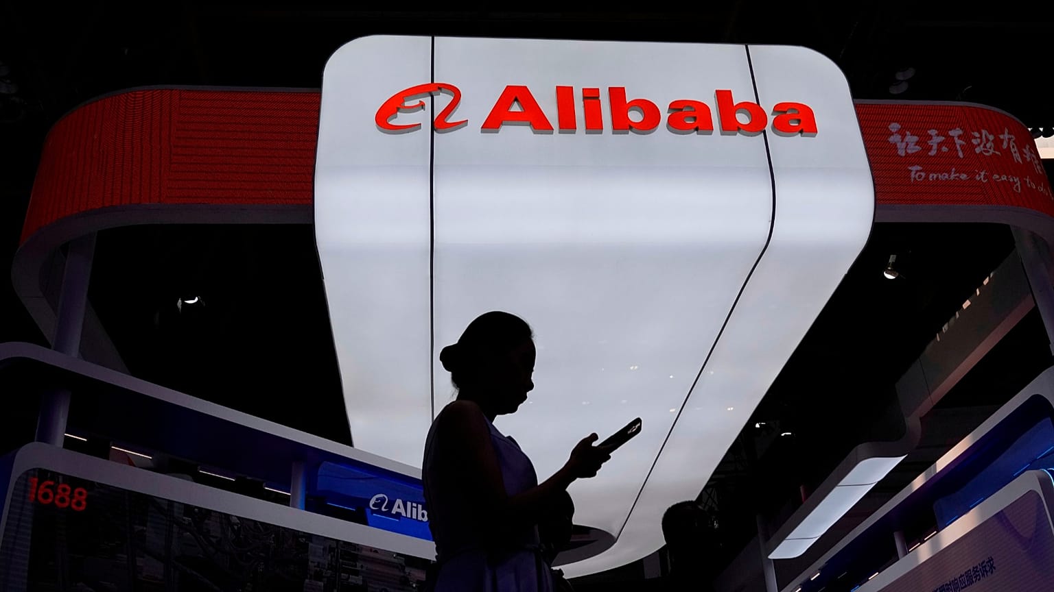Les États-Unis placent Alibaba, BYD et Baidu sur la liste noire militaire  chinoise | Euronews