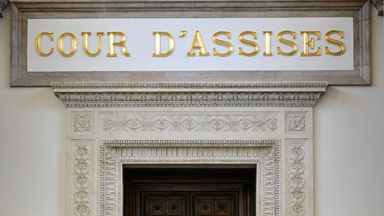 Hautes-Alpes : un ancien enseignant jugé pour viols et agressions sexuelles  sur dix collégiennes | TF1 Info