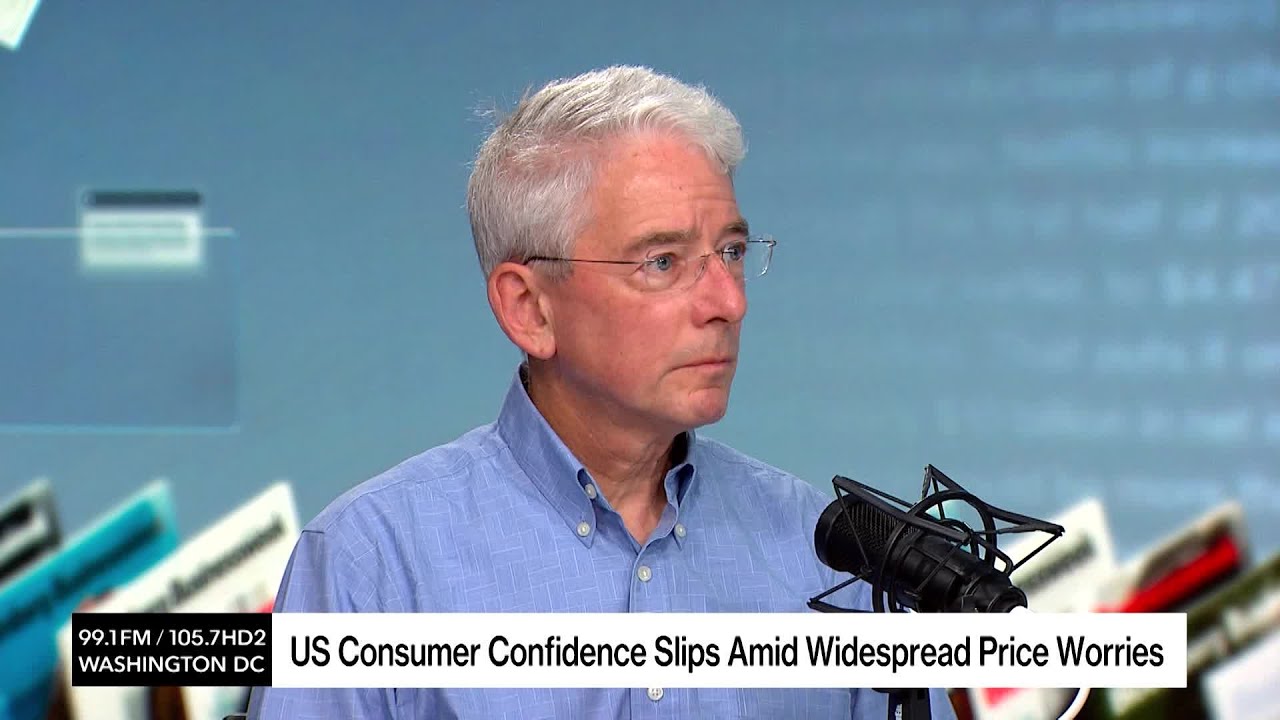 Outlook for Future is 'Divided' Between Sides of 'K-Shaped' Economy, Says  Peter Atwater - YouTube