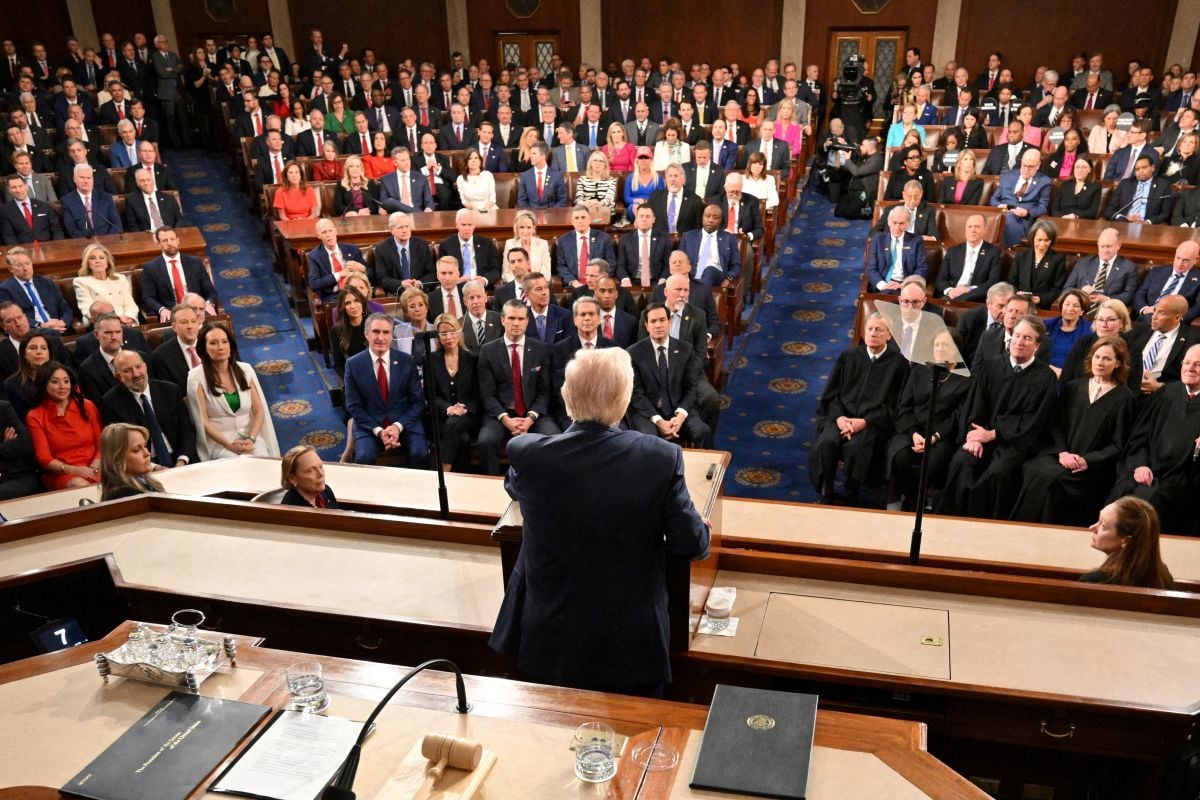 Le Sénat américain s'apprête à voter une mesure visant à bloquer la guerre  de Trump contre l'Iran - L'Orient-Le Jour