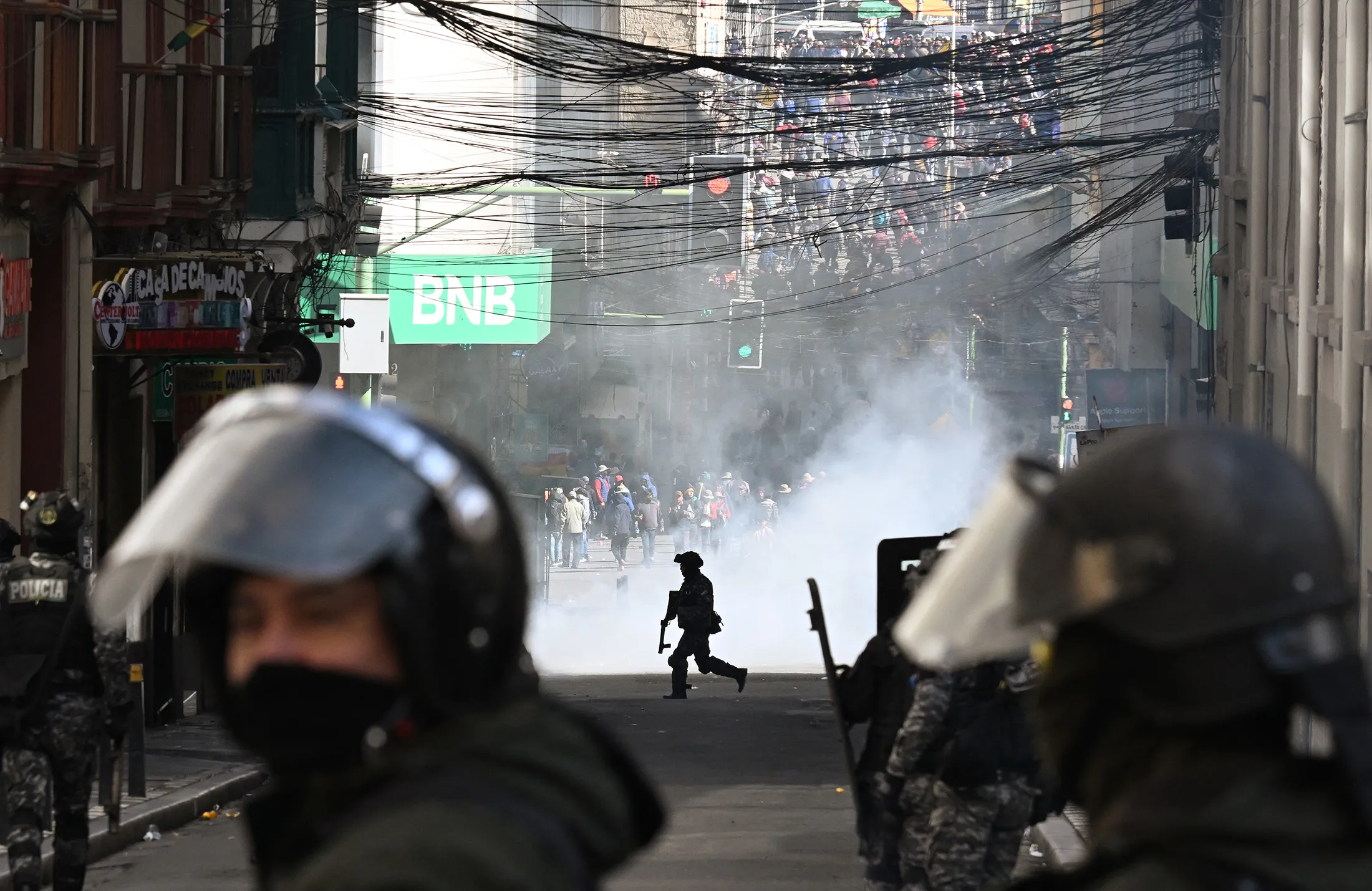 Bolivia Bonds Slide as Protests Disrupt Supplies, Raise Political Risks -  Bloomberg