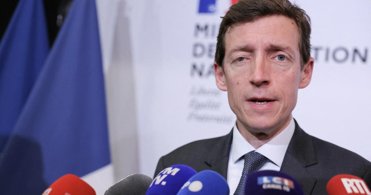 EN DIRECT - Canicule : l'épreuve du brevet vendredi «maintenue» avec des « aménagements», annonce le ministre de l'Éducation nationale
