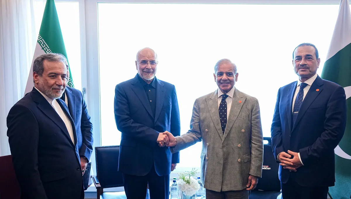 Guerre au Moyen-Orient : ce qu'il faut retenir de la première session de  négociations entre l'Iran et les États-Unis | France Inter