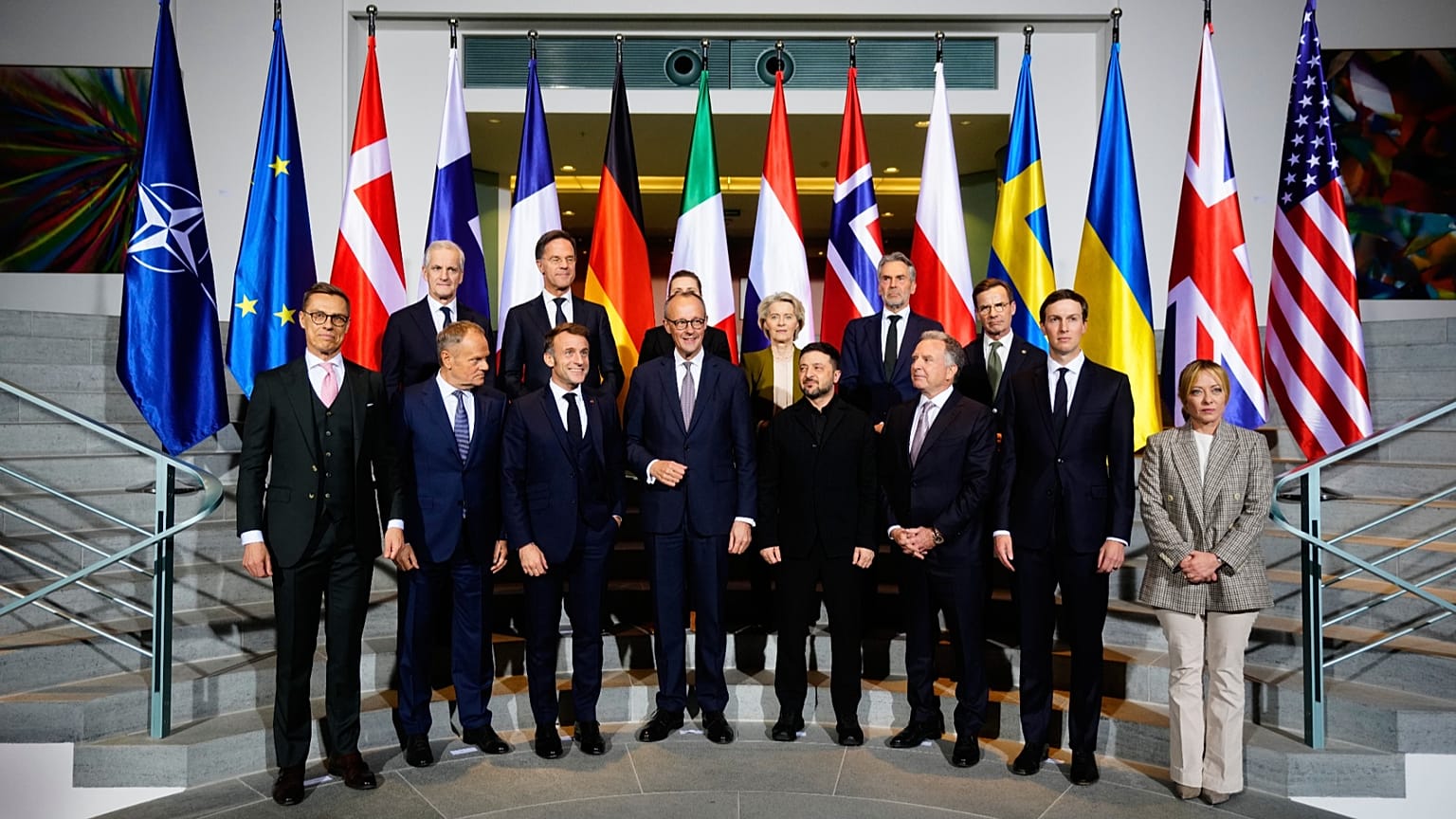 Les Européens proposent une "force multinationale" dirigée par l'Europe en  Ukraine | Euronews