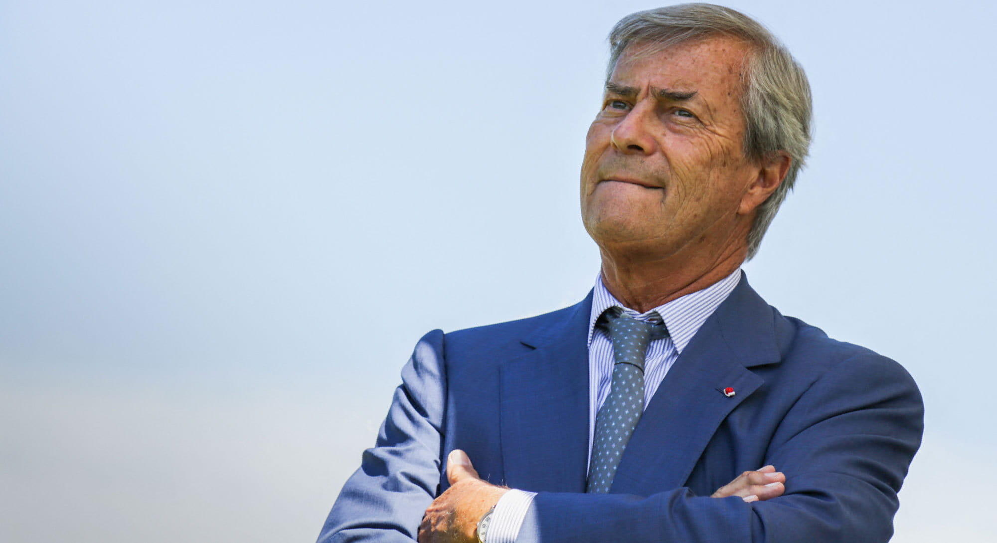 Zapper Bolloré” : la tribune sur Canal+ ne sera pas signée par la Société  des réalisateurs de films | Les Inrocks