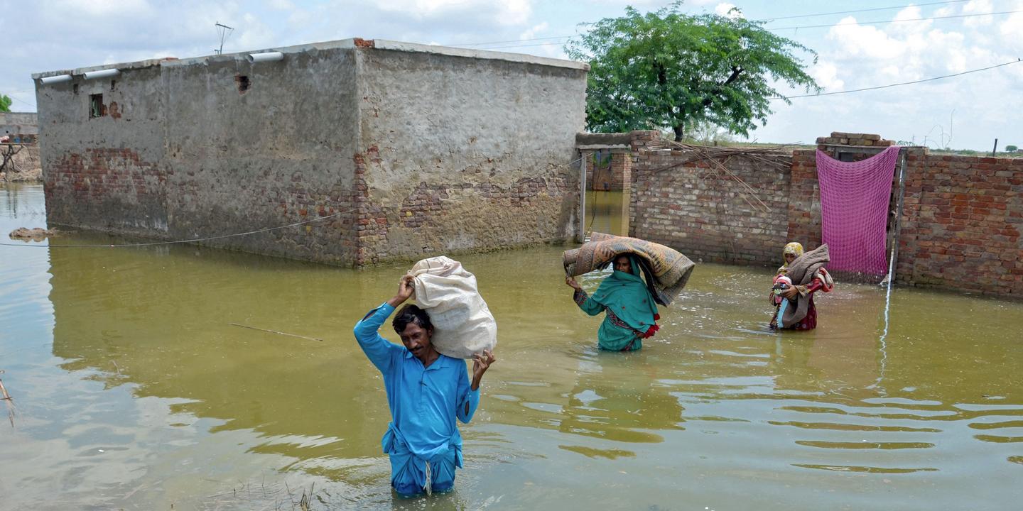 Au Pakistan, les mariages forcés en hausse dans des familles rendues  vulnérables par le dérèglement climatique