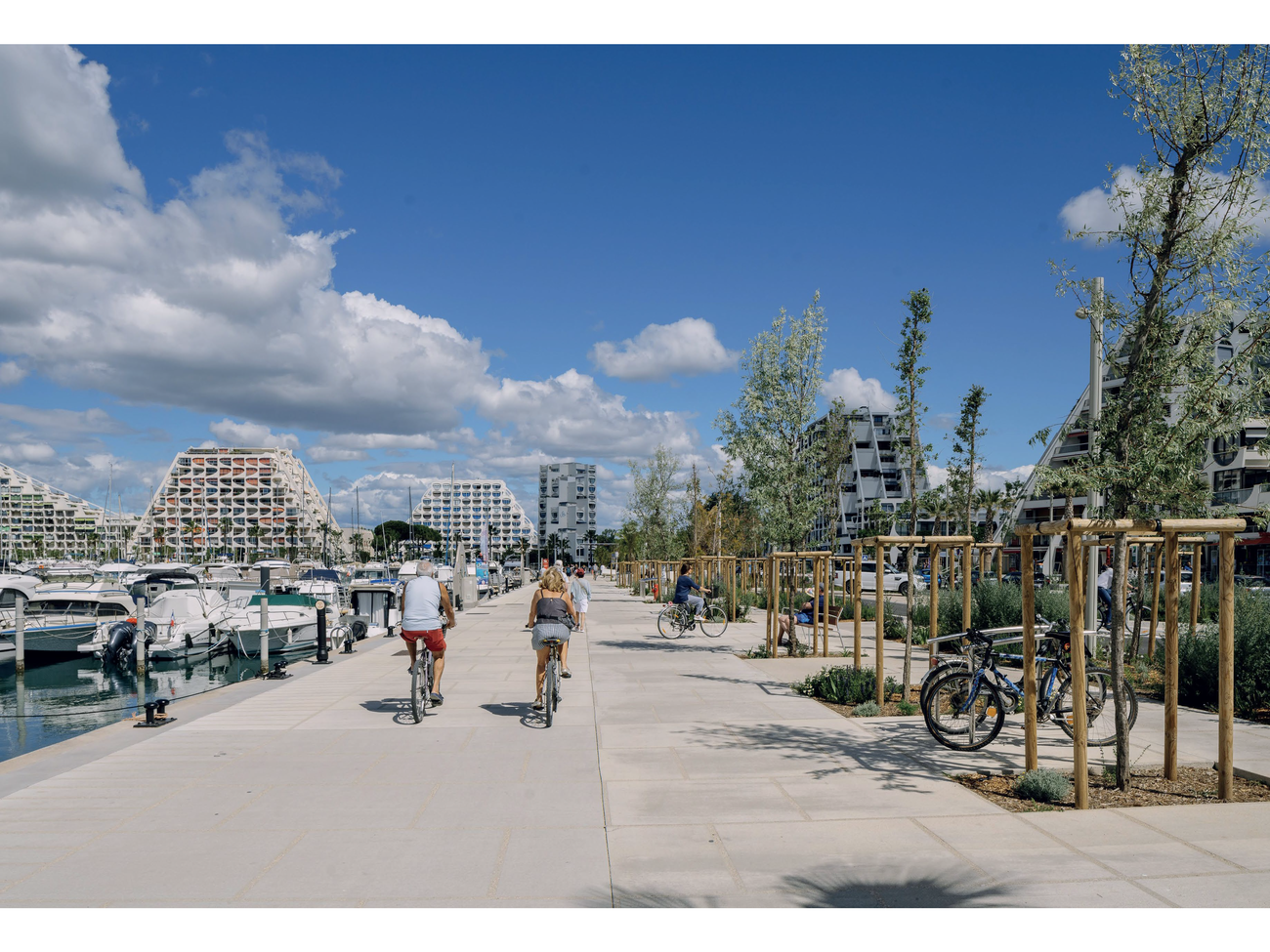 Interventions - Organic cities II - La Grande Motte, de nouveau à la mode  60 ans plus tard