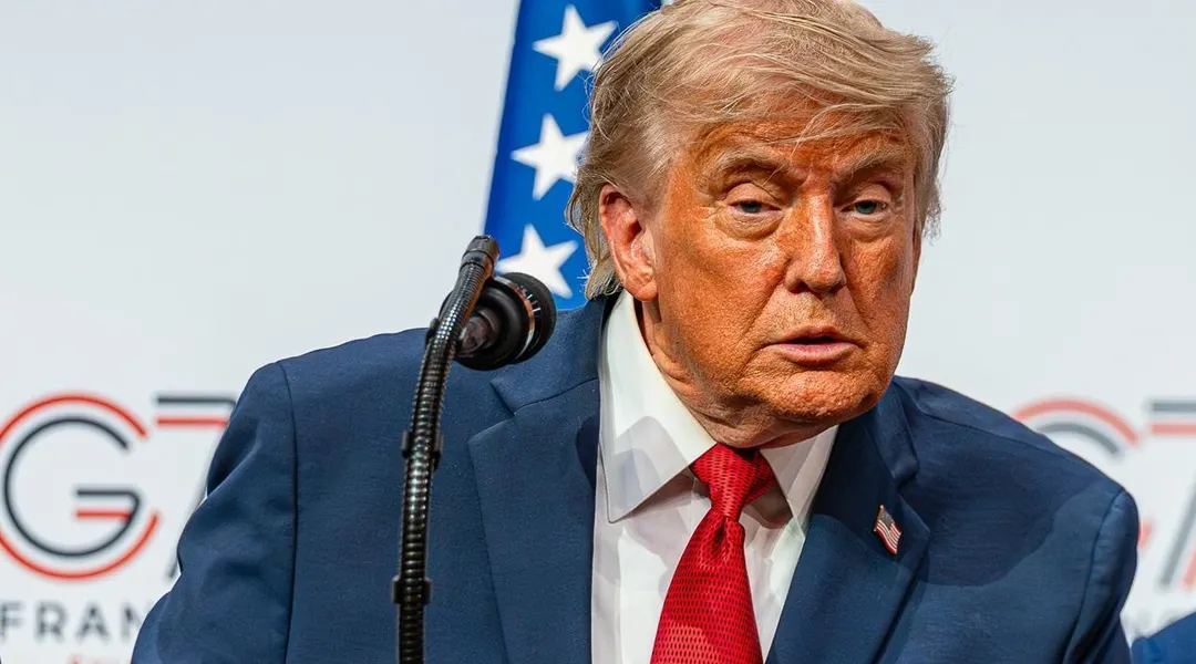 Donald Trump menace de prison les « vandales » d'un bassin rénové à  Washington - Nantes.maville.com