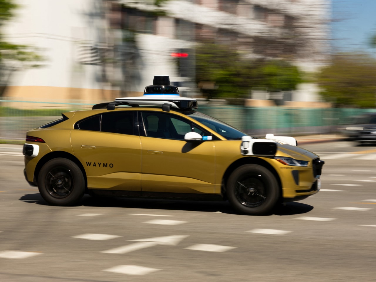 This Time, the Hype Around Self-Driving Cars Feels Real - WSJ