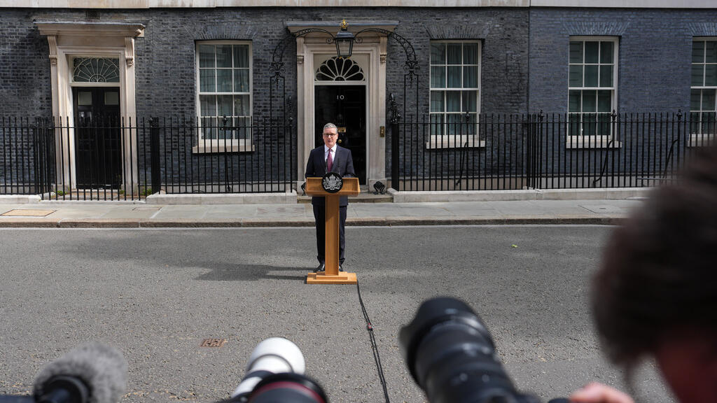 Royaume-Uni: démission du Premier ministre Keir Starmer, Andy Burnham se  «porte candidat» - RFI