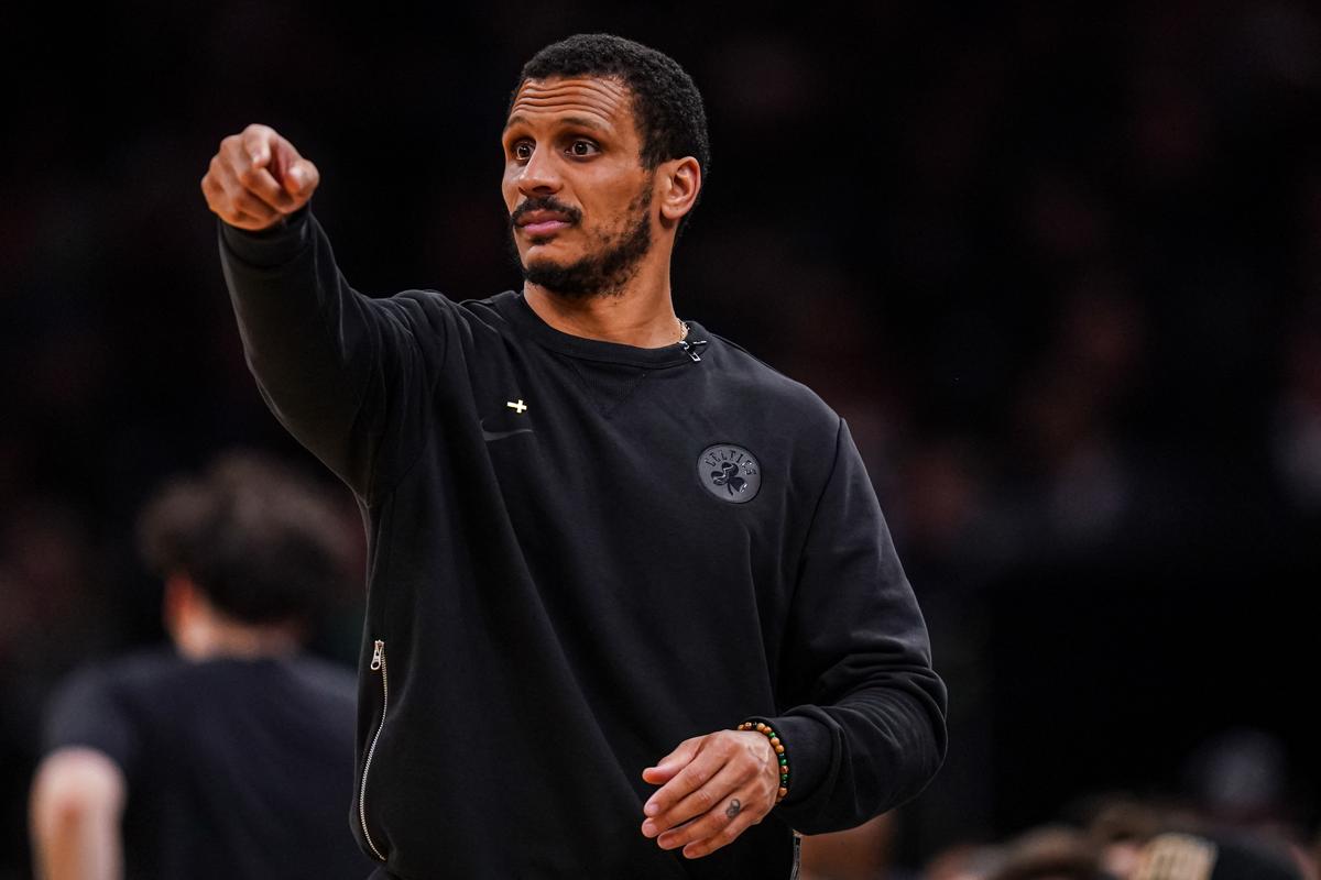 NBA : le titre de meilleur entraîneur pour Joe Mazzulla des Celtics
