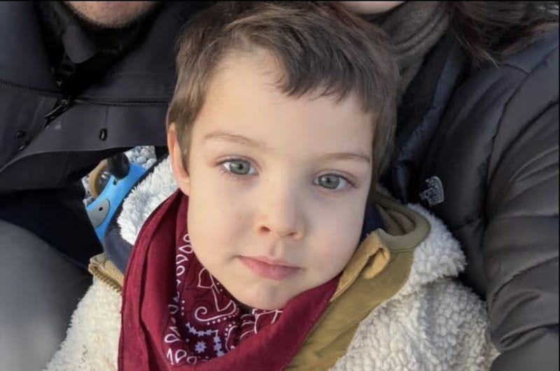 Atteint d'une leucémie rare, le petit Elio, 4 ans, a enfin trouvé un  donneur de moelle osseuse
