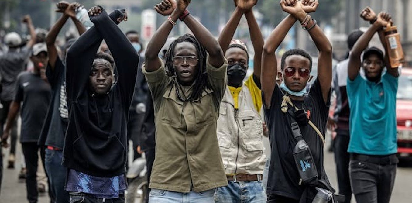 Manifestations au Kenya : la génération Z montre le pouvoir de l'activisme  numérique, faire passer le changement de l'écran à la rue