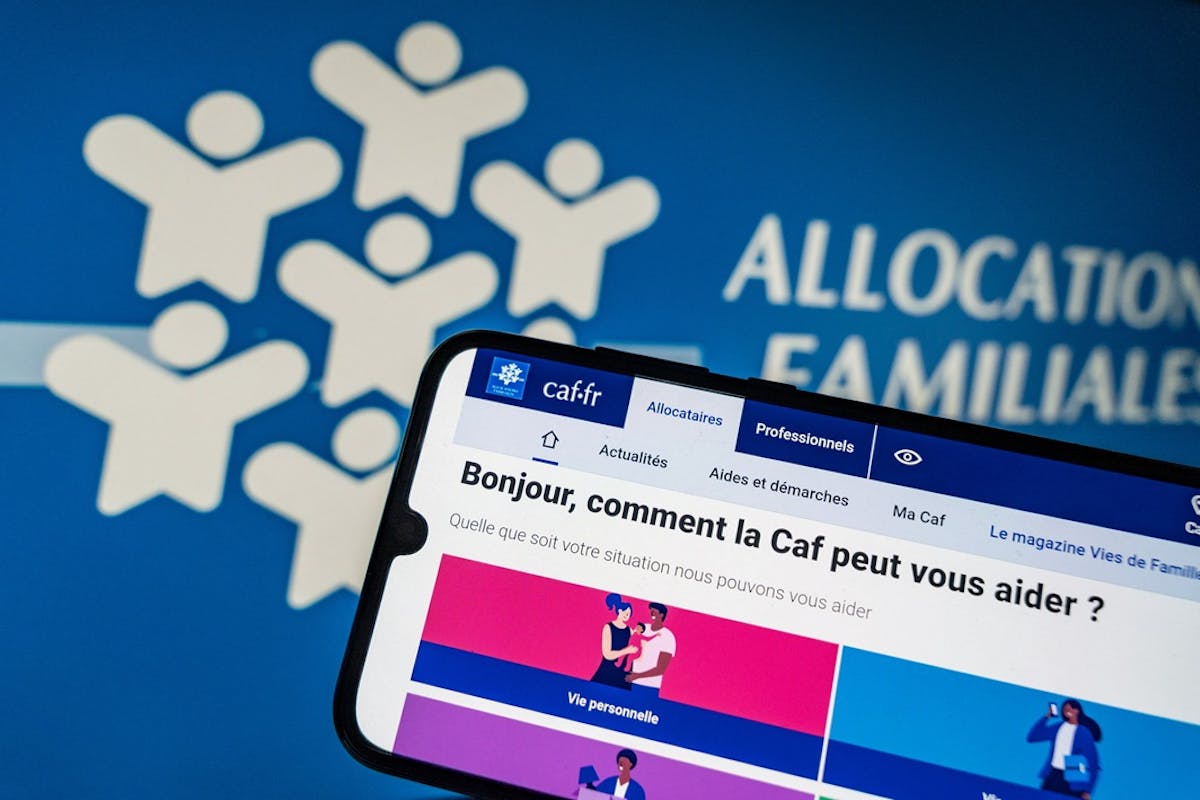 Piratage revendiqué contre la CAF : les données de 4 millions d'allocataires  ont-elles vraiment été volées ? | Merci pour l'info