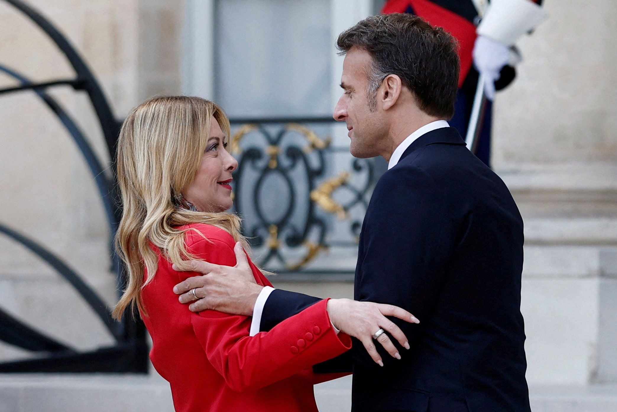 Macron recevra Meloni à Antibes le 25 juin pour un sommet franco-italien |  Zonebourse Suisse
