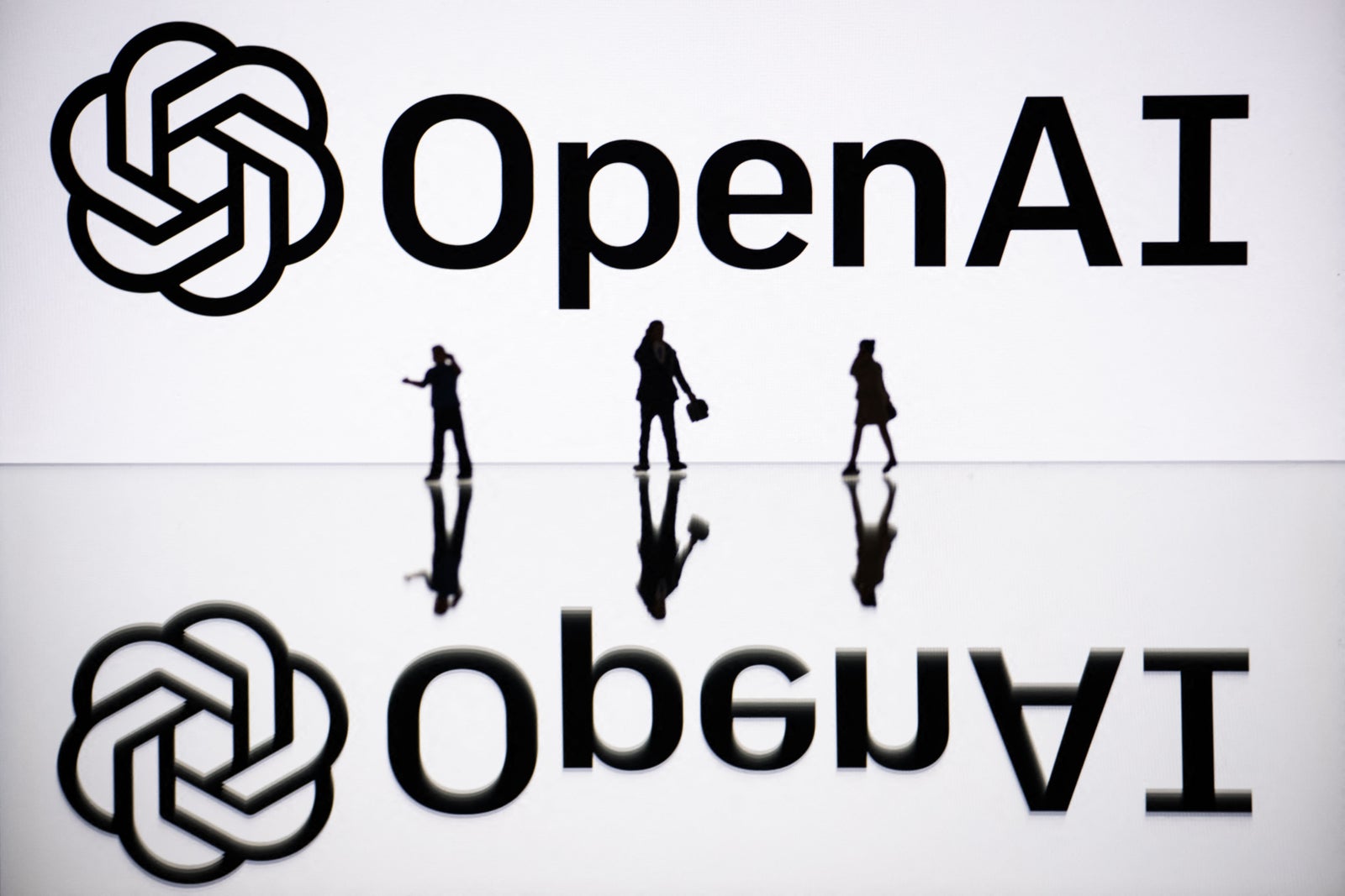 OpenAI lance « ChatGPT Gov », une interface d'IA sur mesure pour le  gouvernement