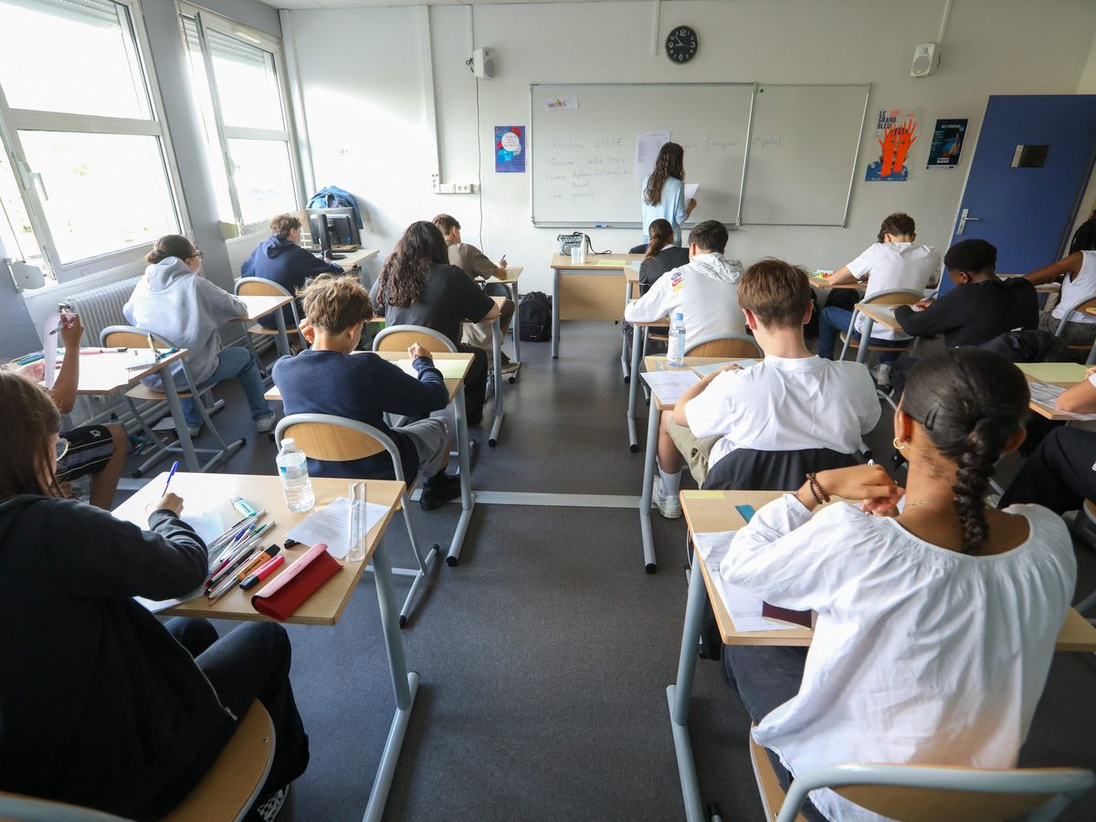 Il faut s'attendre à une chute assez drastique" : pourquoi le taux de  réussite au brevet pourrait reculer de "10 points" cette année – franceinfo