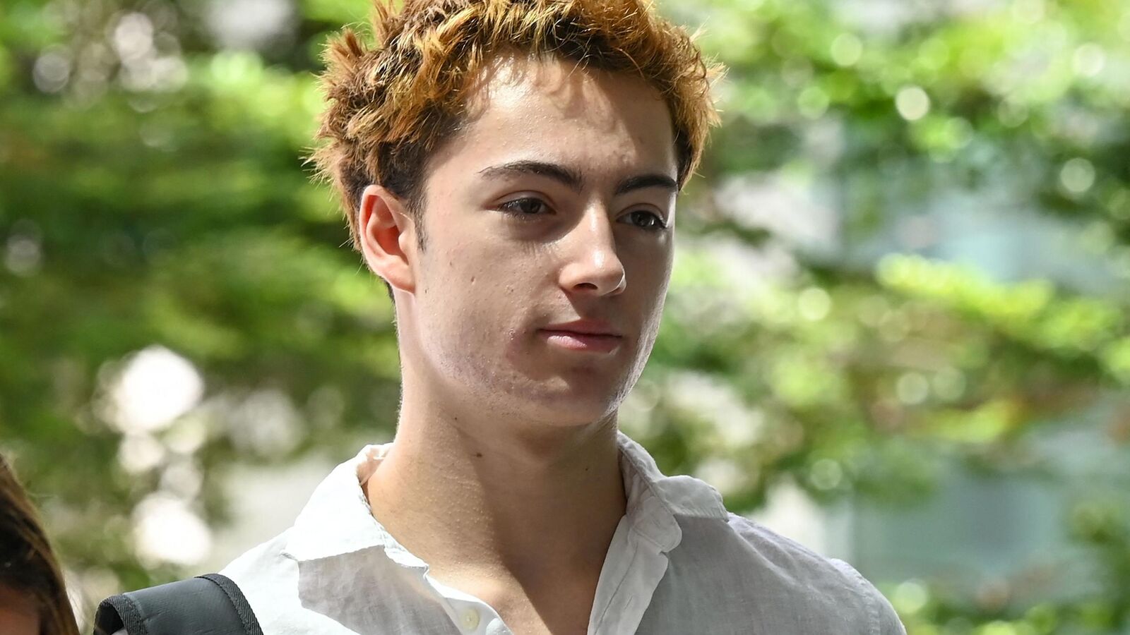 L'étudiant français poursuivi à Singapour pour avoir léché une paille  autorisé à quitter le territoire - Le Parisien