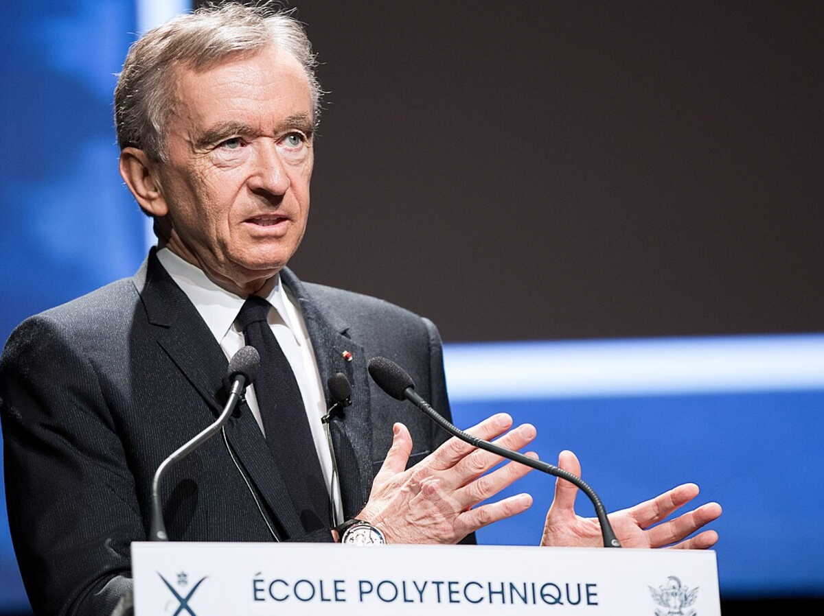 Bernard Arnault investit dans une Maison des mathématiques à l'Ecole  Polytechnique - Capital.fr