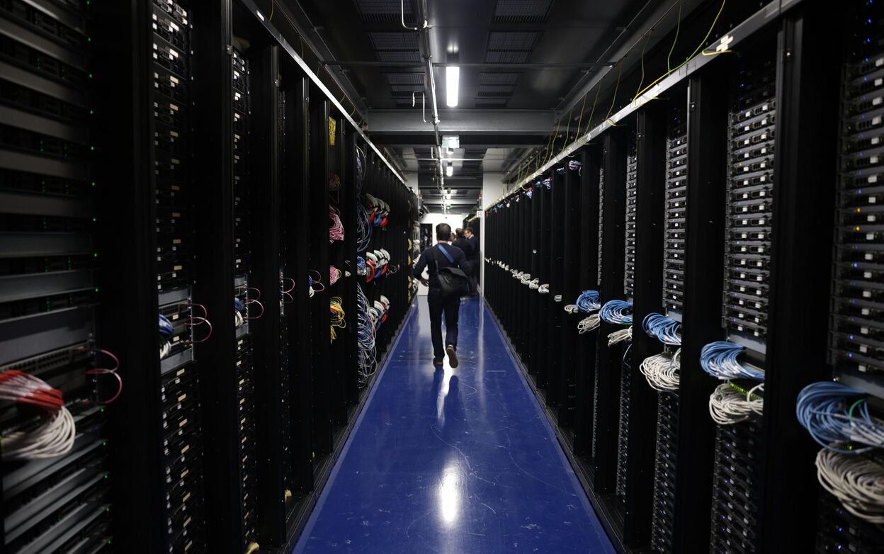 Un « impact sur la robustesse du réseau électrique » : gare à la  multiplication des data centers en Île-de-France - Le Parisien