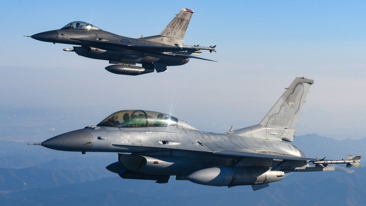 Tensions en Asie : une dizaine d'avions militaires russes et chinois  s'approchent d'un peu trop près, la Corée du Sud envoie ses chasseurs -  lindependant.fr