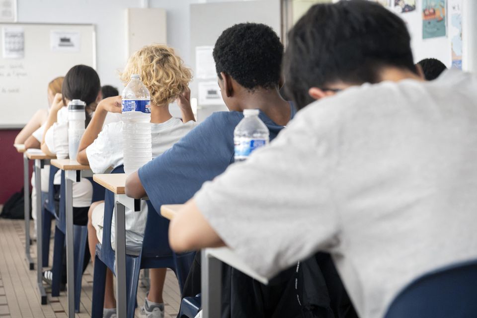 Canicule : plus de 130 millions d'euros pour rafraîchir les écoles