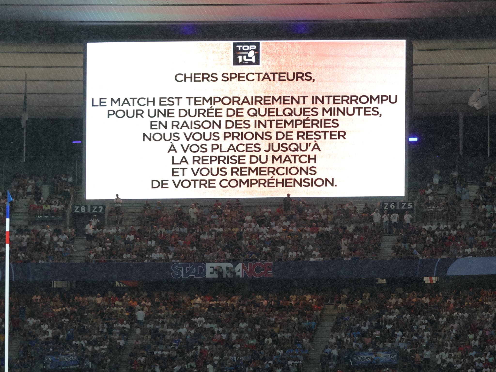 Toulouse-Montpellier: la finale de Top 14 interrompue à cause des violents  orages