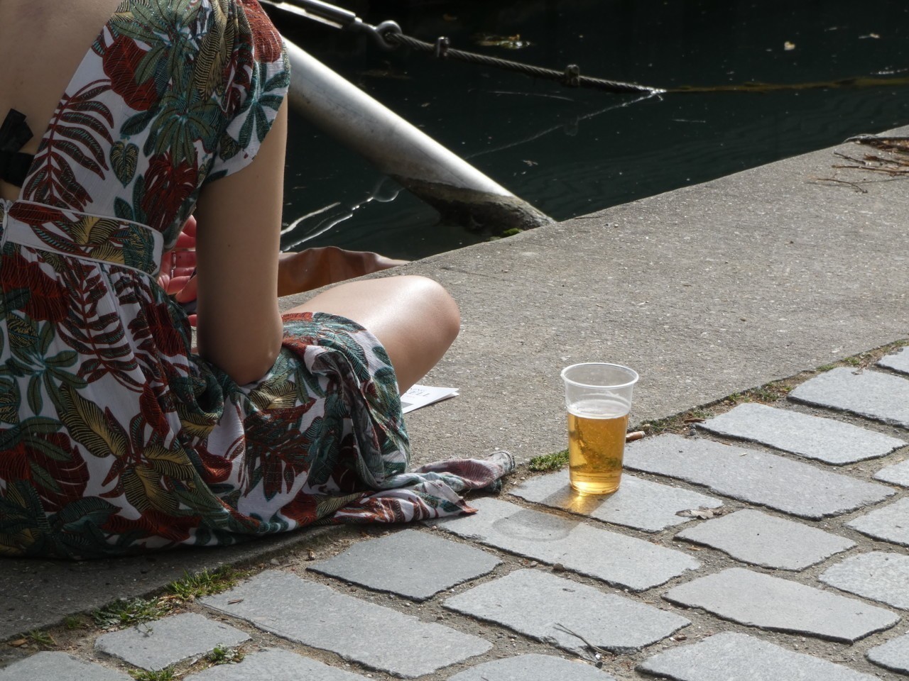 La consommation d'alcool interdite à Paris à cause de la canicule, la Marche  des fiertés peut-être annulée
