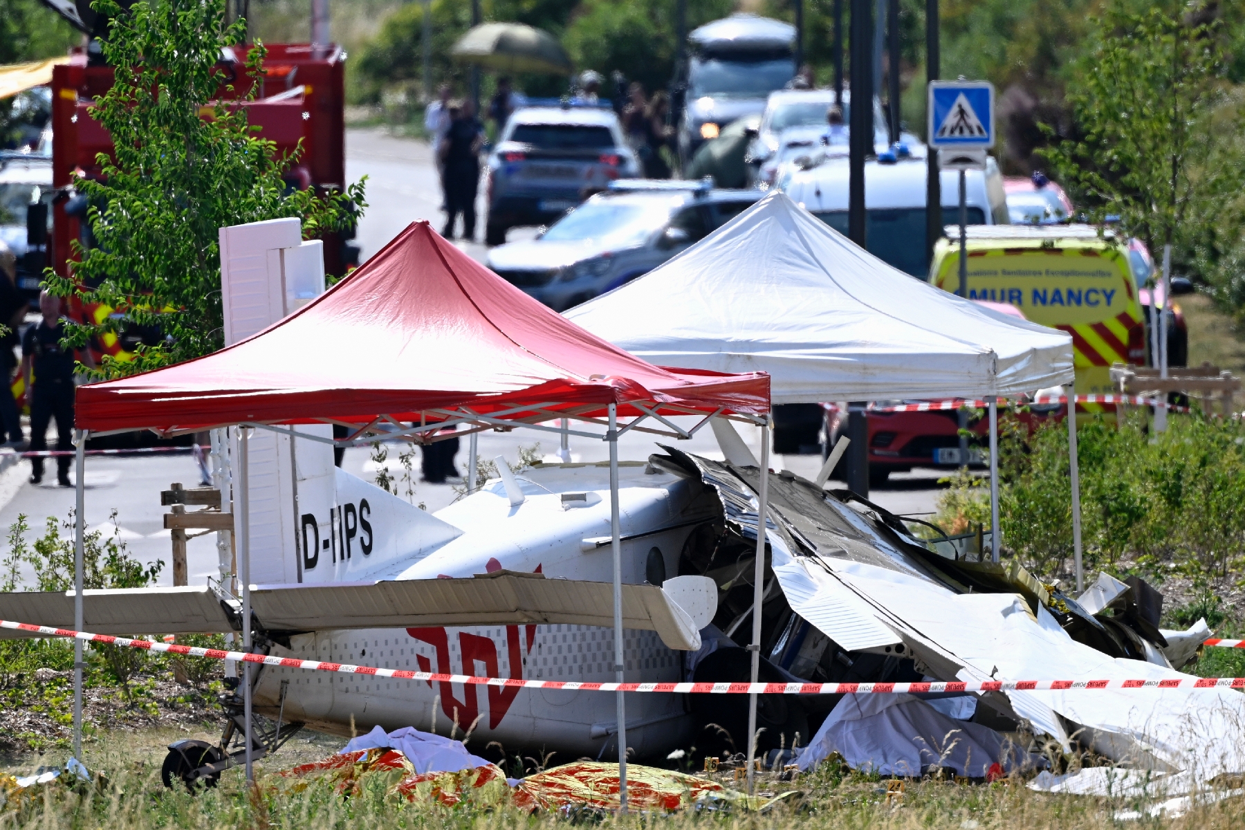 Accident d'avion lors d'un baptême de parachutisme près de Nancy: onze morts
