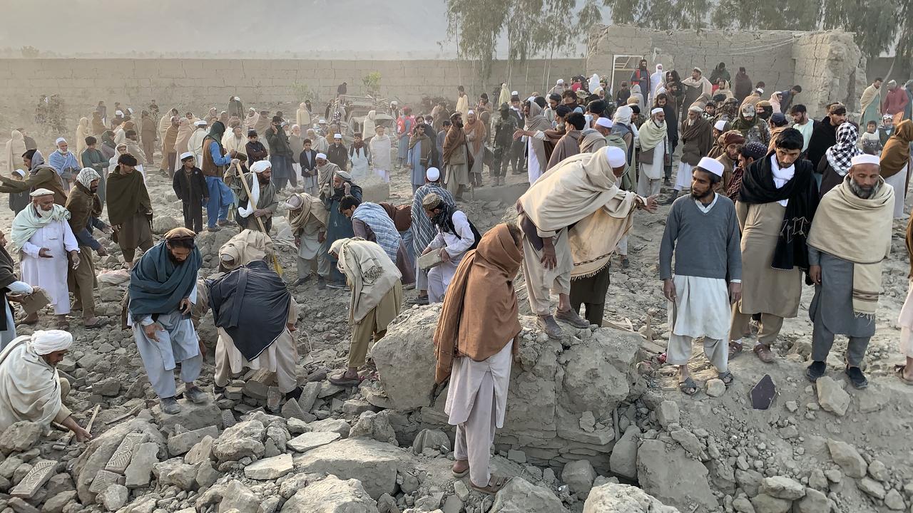 Des frappes pakistanaises font plusieurs dizaines de morts en Afghanistan |  RTS