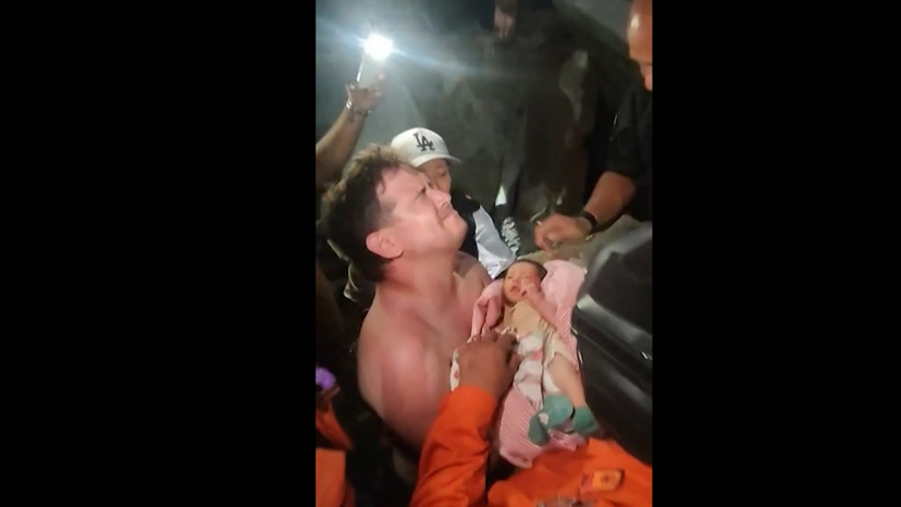 Double séisme au Venezuela | Un bébé retrouvé sain et sauf dans les  décombres