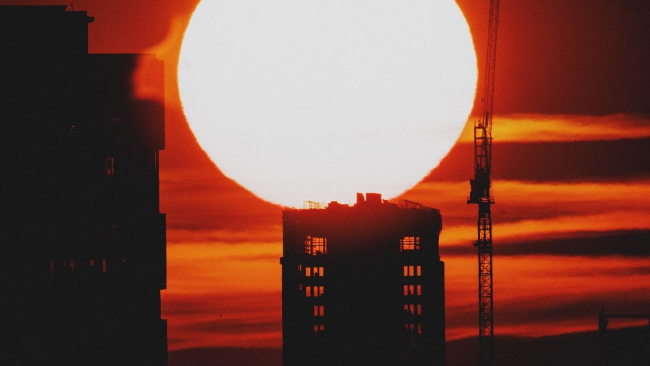 40°C en République tchèque, 41°C en Allemagne : records de chaleur en  cascade dans une Europe qui suffoque | TF1 Info
