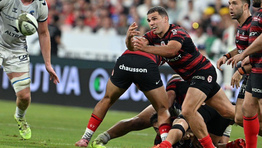 Stade Toulousain : énorme surprise ! Antoine Dupont est finalement forfait,  il ne rejoindra pas le XV de France pour disputer le Championnat des Nations,  un autre Toulousain le remplace - ladepeche.fr