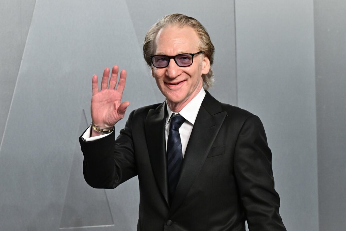 Le Kennedy Center honorera l'humoriste et animateur américain Bill Maher |  L'actualité
