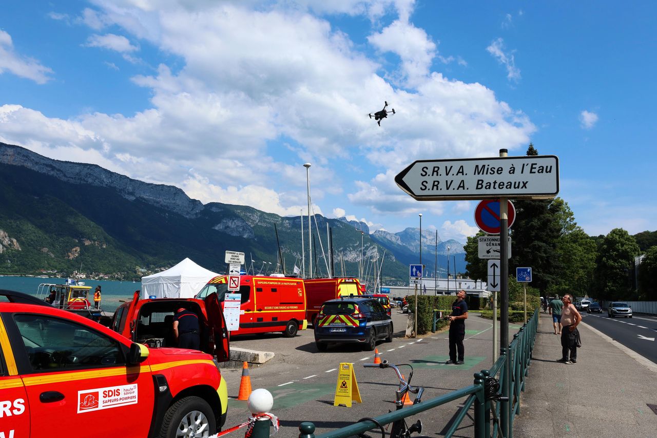 Alerte à la noyade sur le lac d'Annecy, un corps recherché - ICI