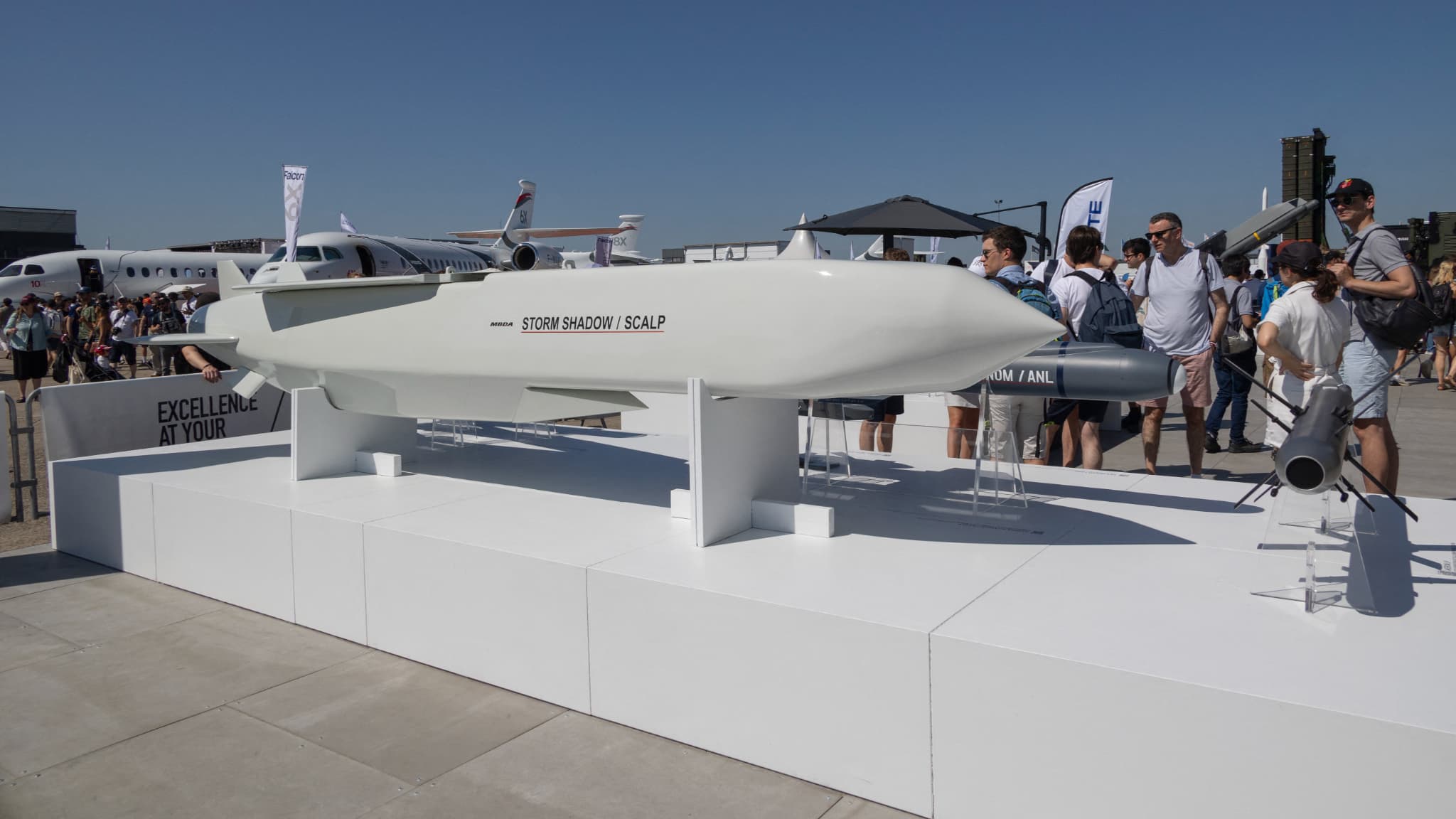 Des missiles français à longue portée produits en Ukraine? "Des discussions"  sont en cours pour une production "sous licence"