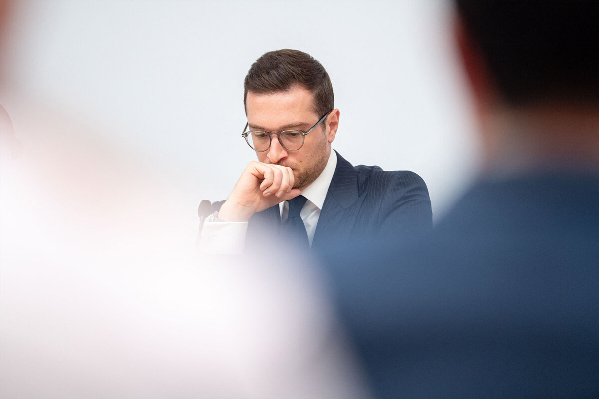 Le siège du RN perquisitionné dans le cadre d'une enquête sur des  financements de campagne | Mediapart