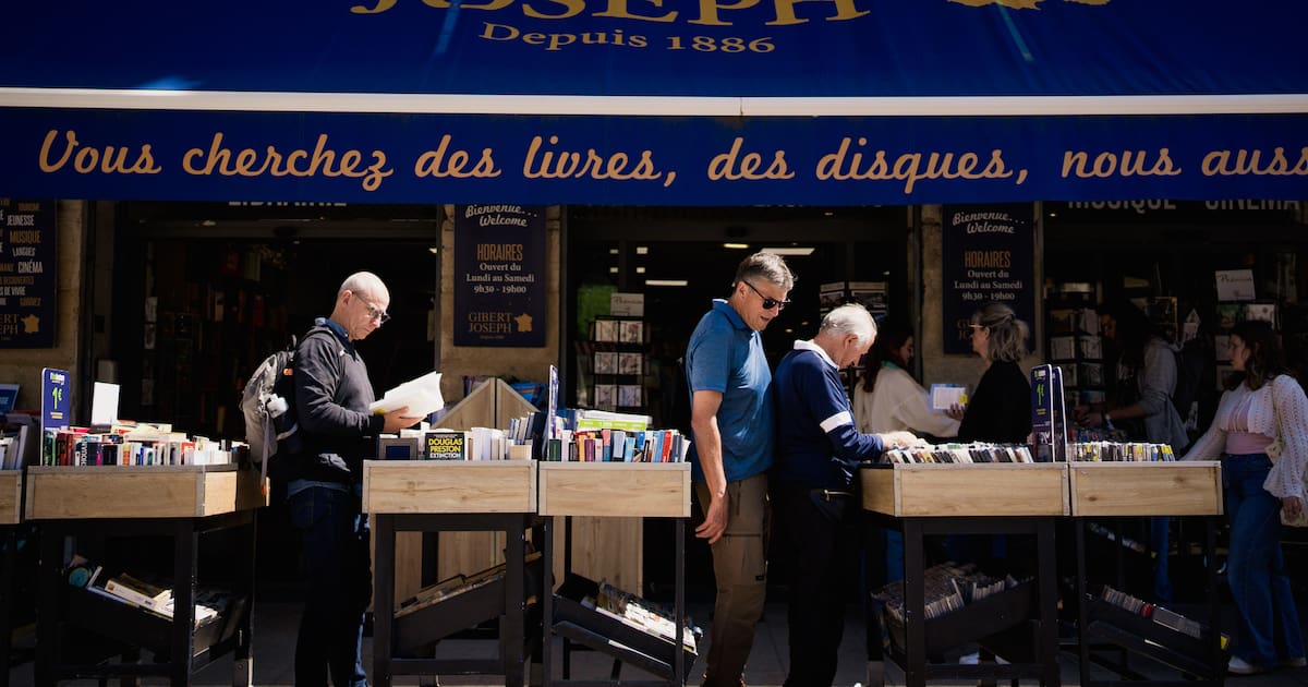 Sur le marché du livre, «le développement de l'occasion fragilise toute la  chaîne de la création» – Libération