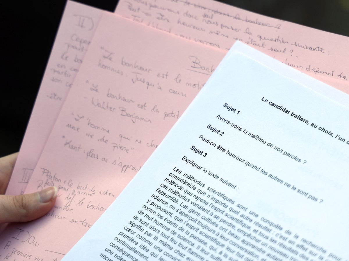 Pas de changement, pas de durcissement" : pourquoi les correcteurs n'ont pas vraiment appliqué les nouvelles consignes sur l'orthographe au bac – franceinfo